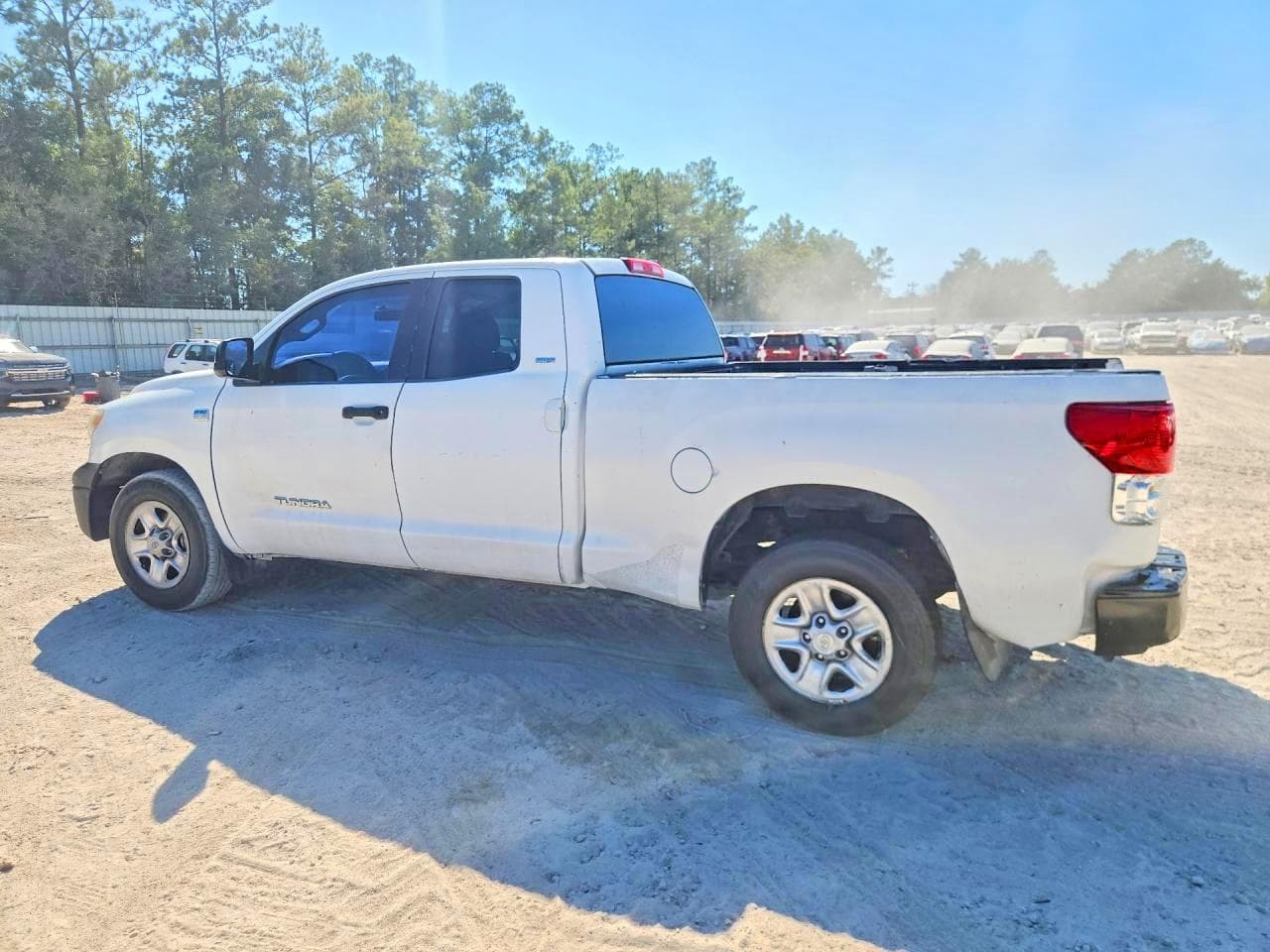 2010 Toyota Tundra - foto 2