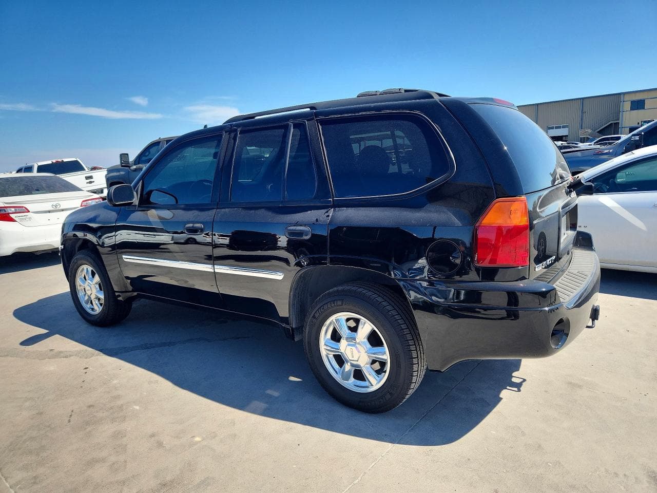 2007 GMC Envoy - foto 2
