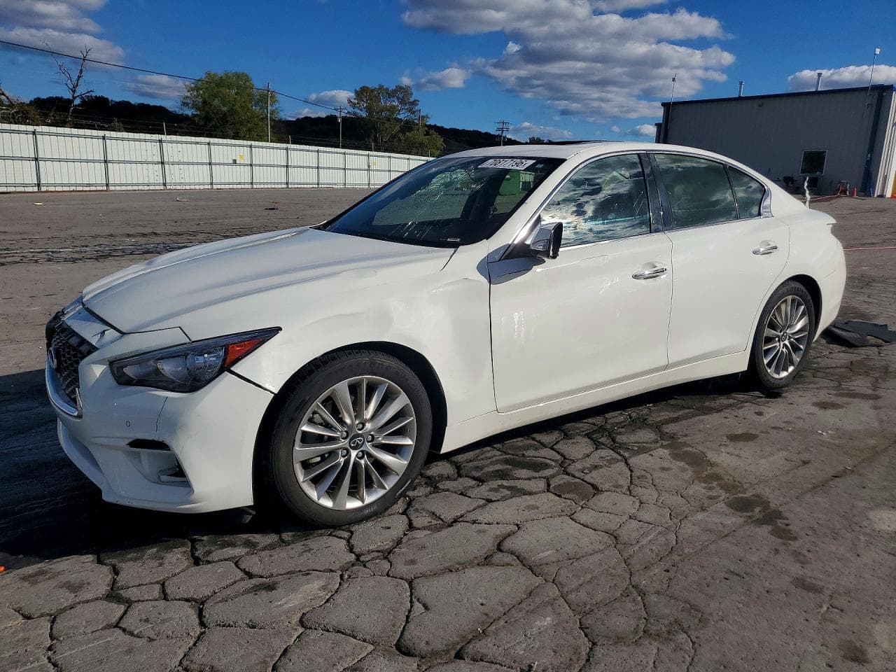 Infiniti Q50 2021 z USA