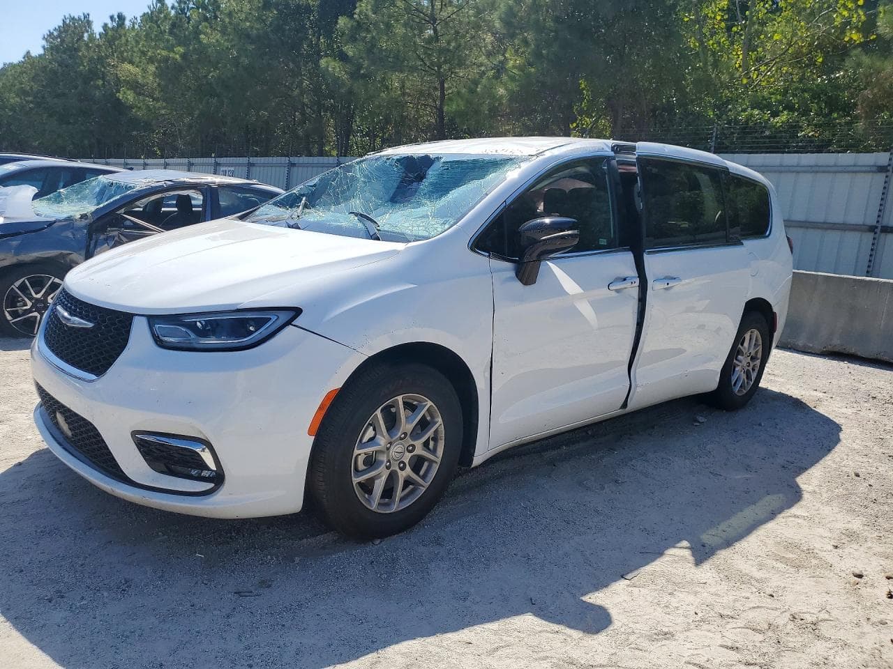 Chrysler Pacifica 2026 z USA