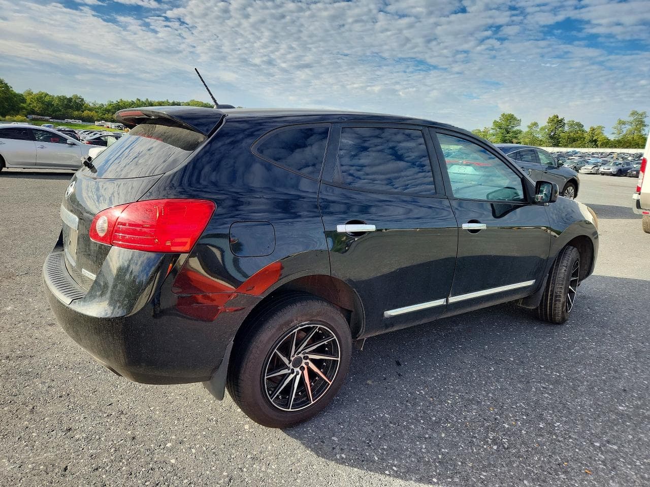 2013 Nissan Rogue S - foto 3