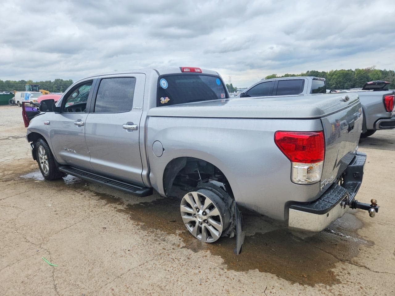 2010 Toyota Tundra Crewmax Limited - foto 2