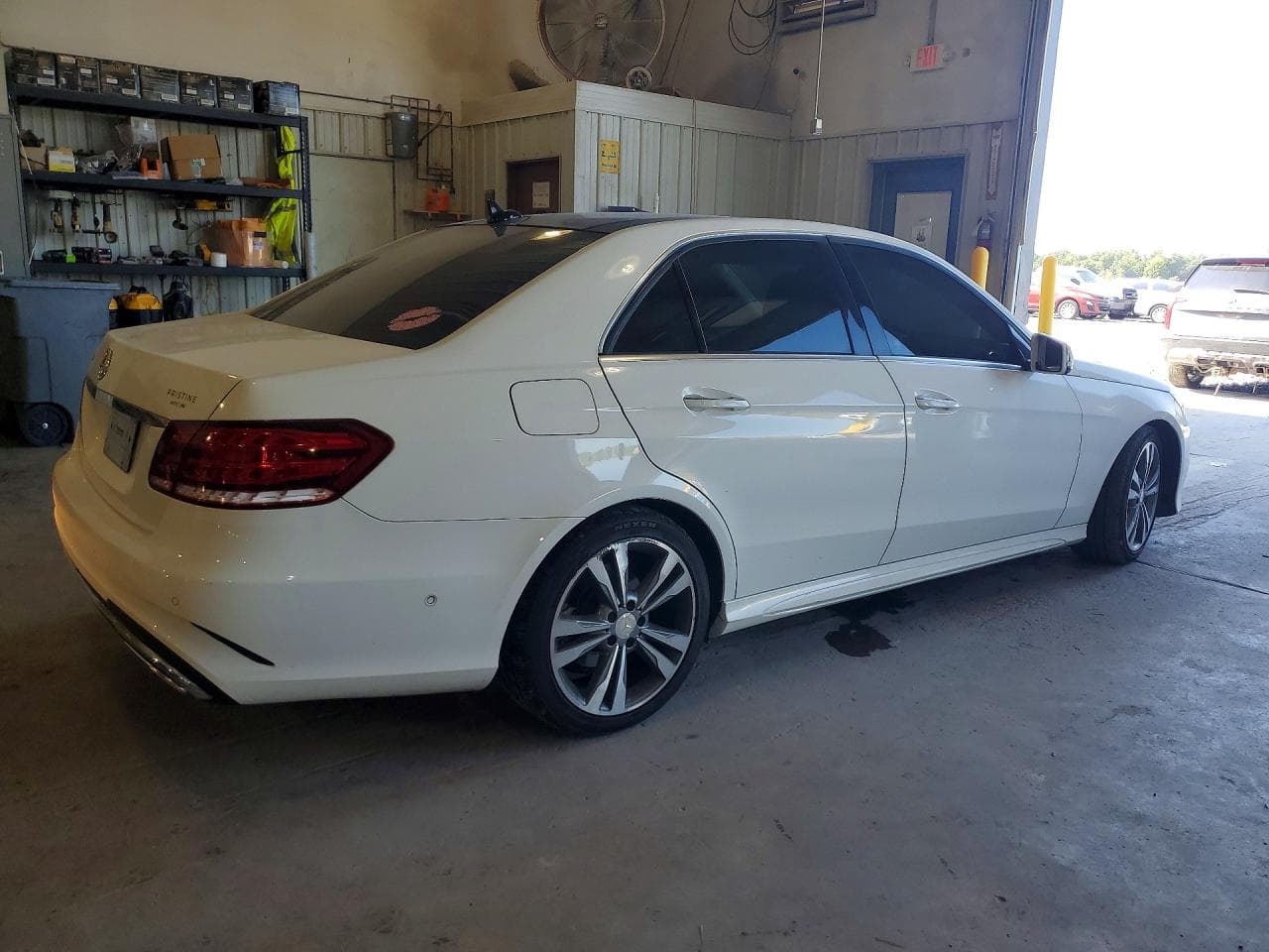 2016 Mercedes-Benz E350 - foto 3