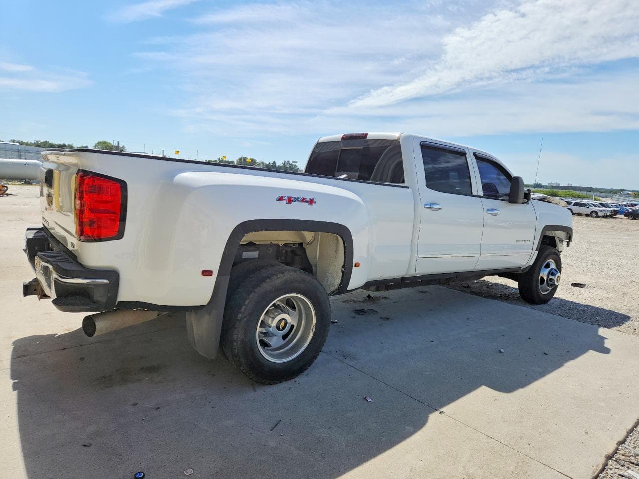 2015 Chevrolet Silverado K3500 Ltz - foto 3