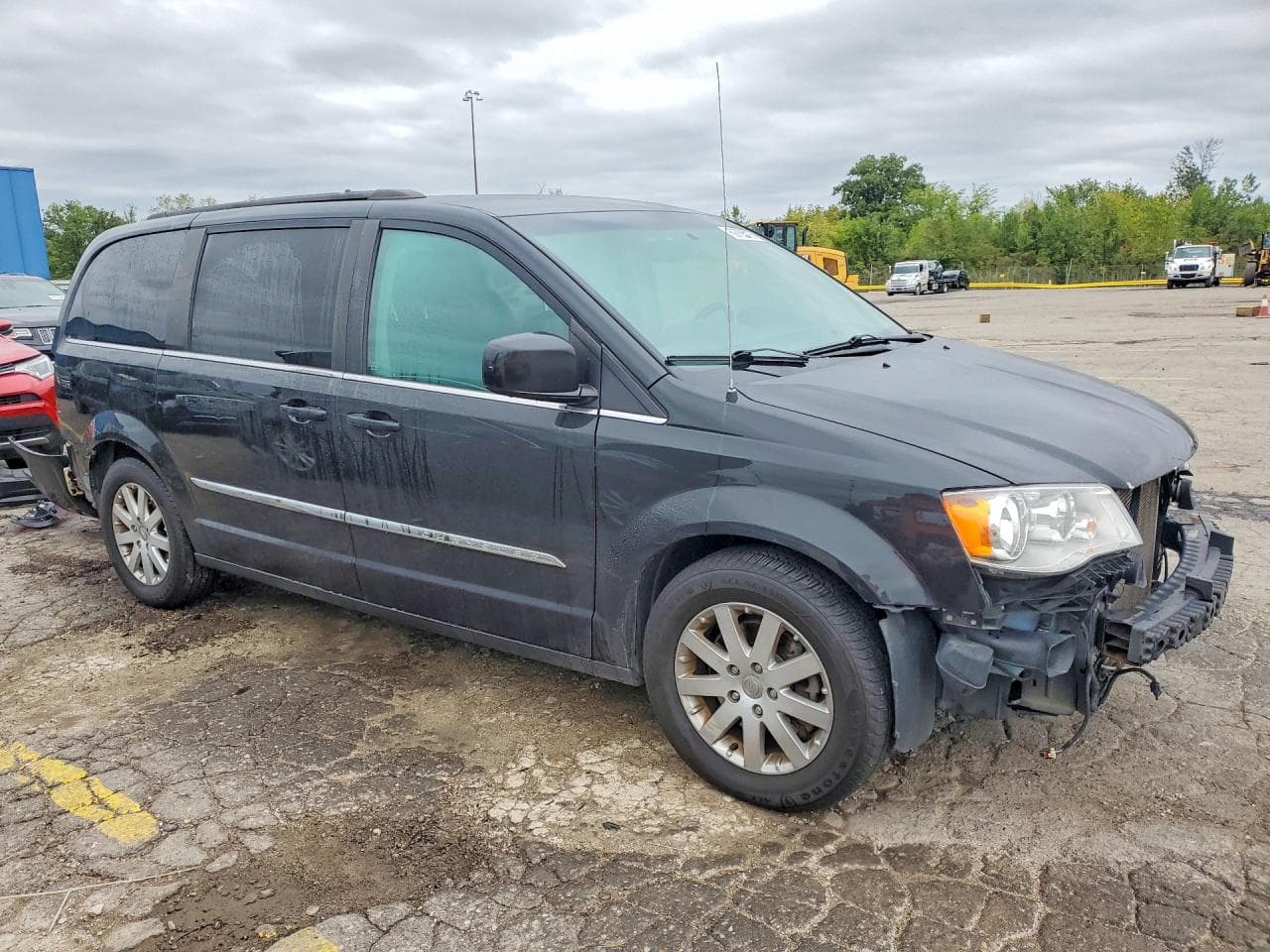 2016 Chrysler Town & Country Touring - foto 4