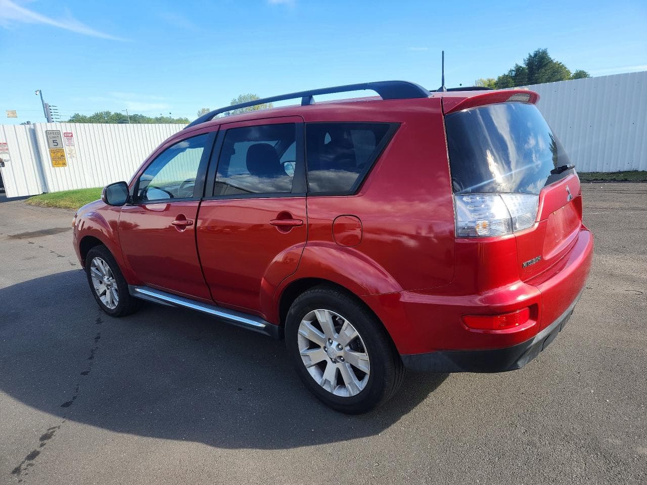 2011 Mitsubishi Outlander Se - foto 2