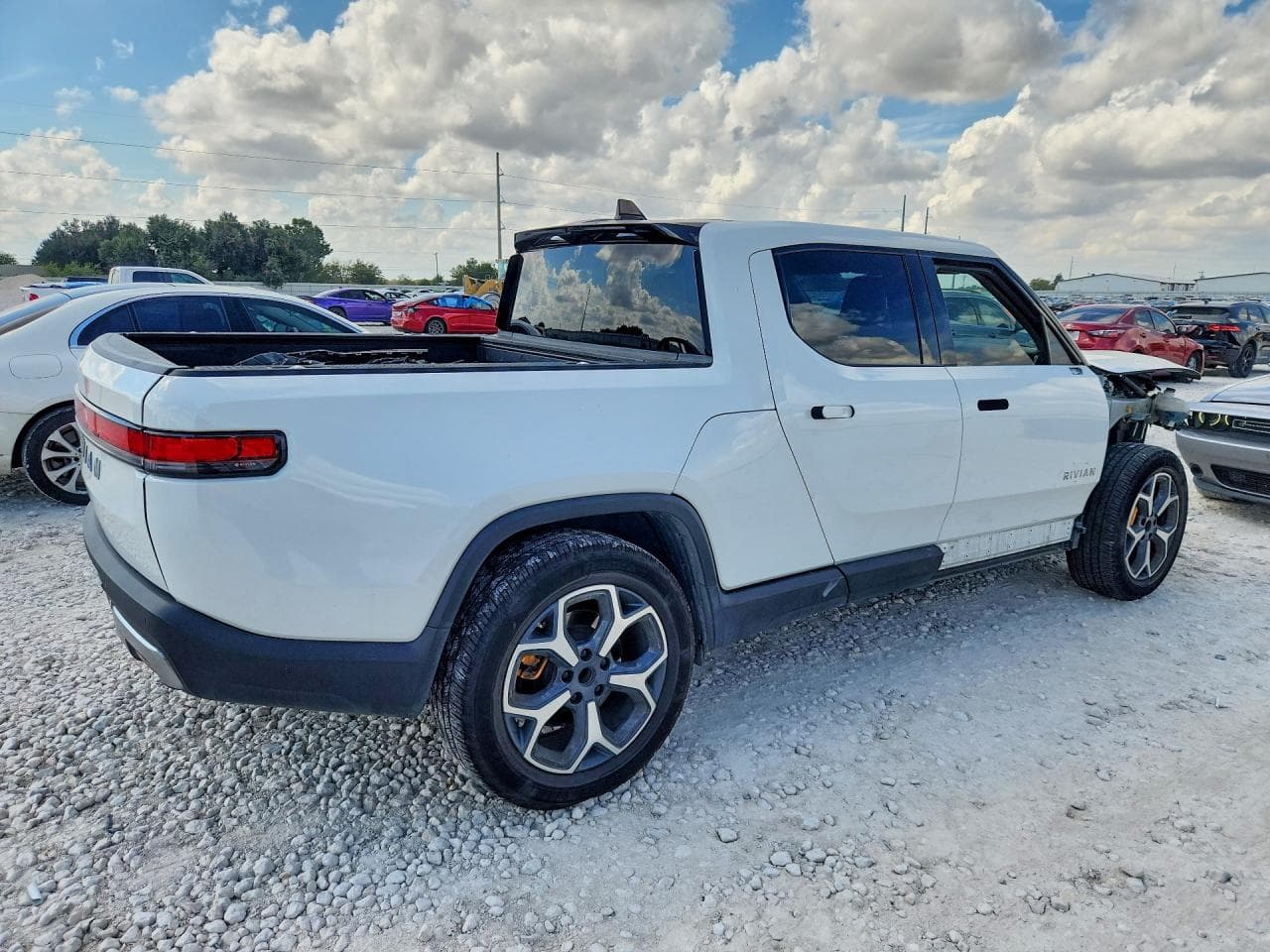 2022 Rivian R1T Adventure - foto 3