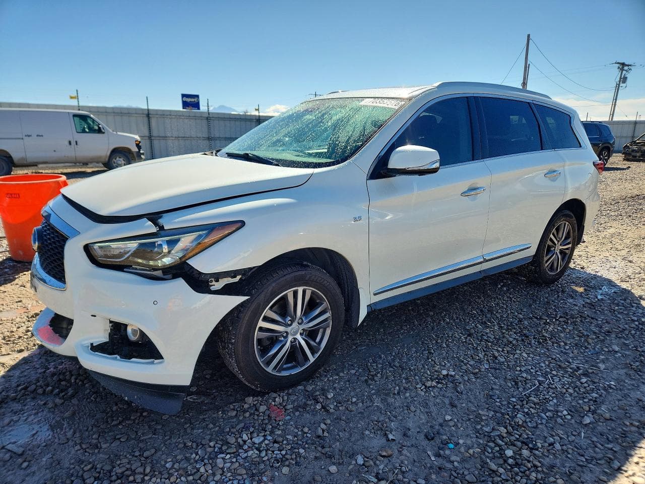 Infiniti QX60 2017 z USA