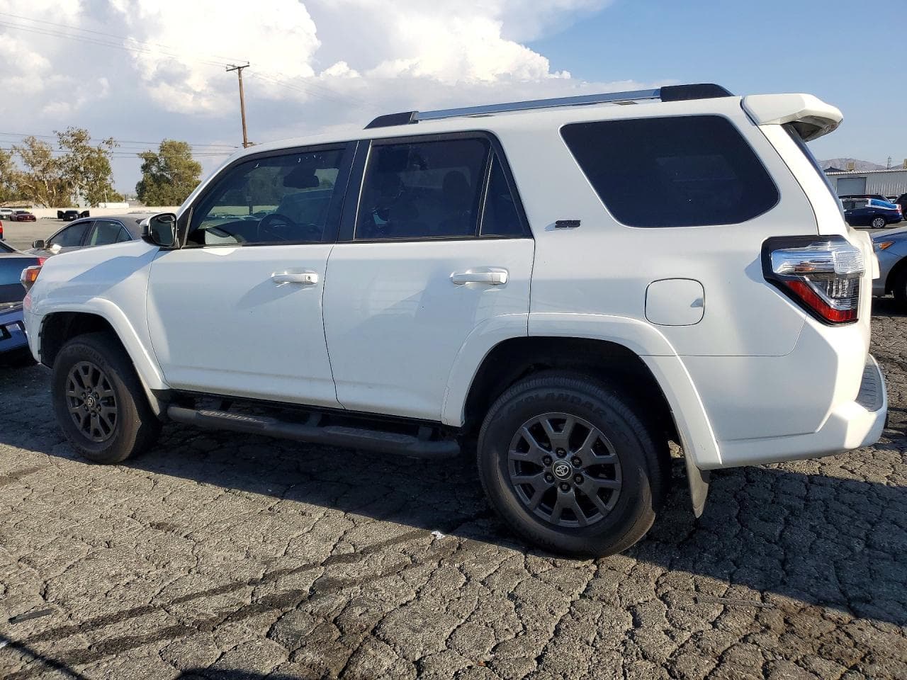 2022 Toyota 4Runner Sr5 - foto 2