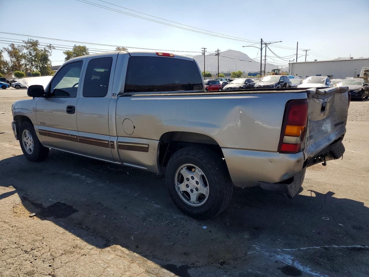 2002 Chevrolet Silverado C1500 - foto 2