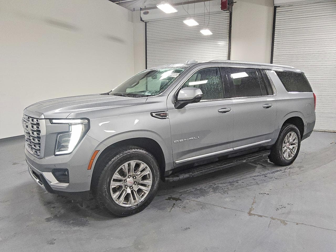 GMC Yukon 2025 z USA
