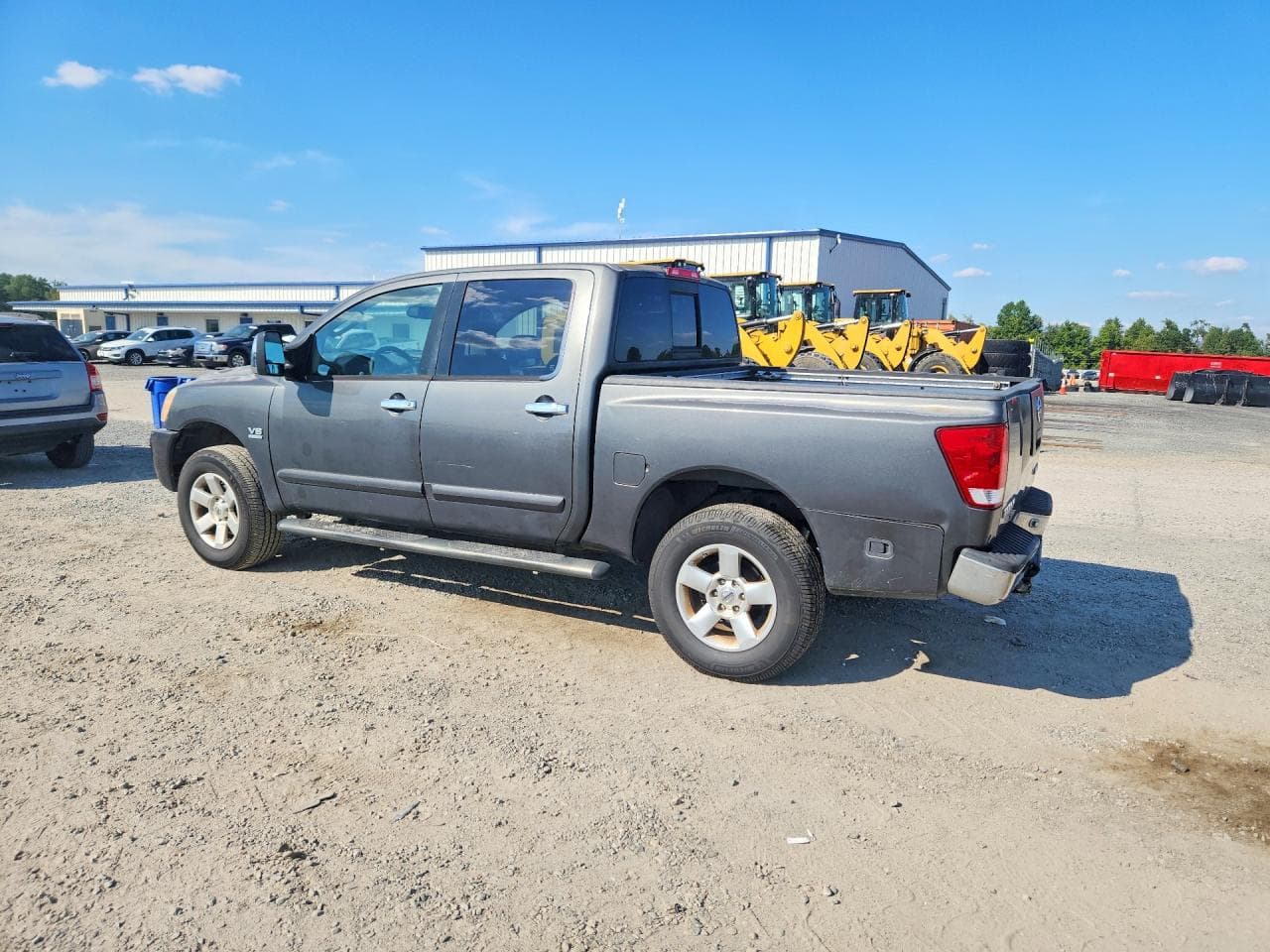 2004 Nissan Titan Xe - foto 2