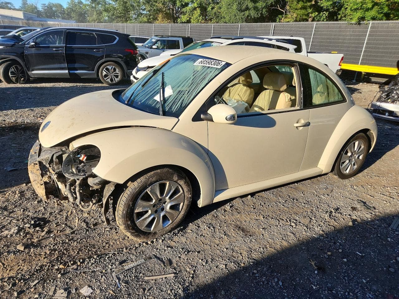 2009 Volkswagen New Beetle S