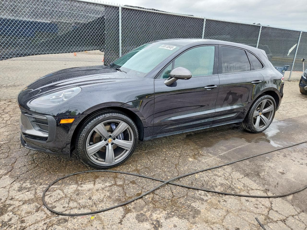 2025 Porsche Macan Base