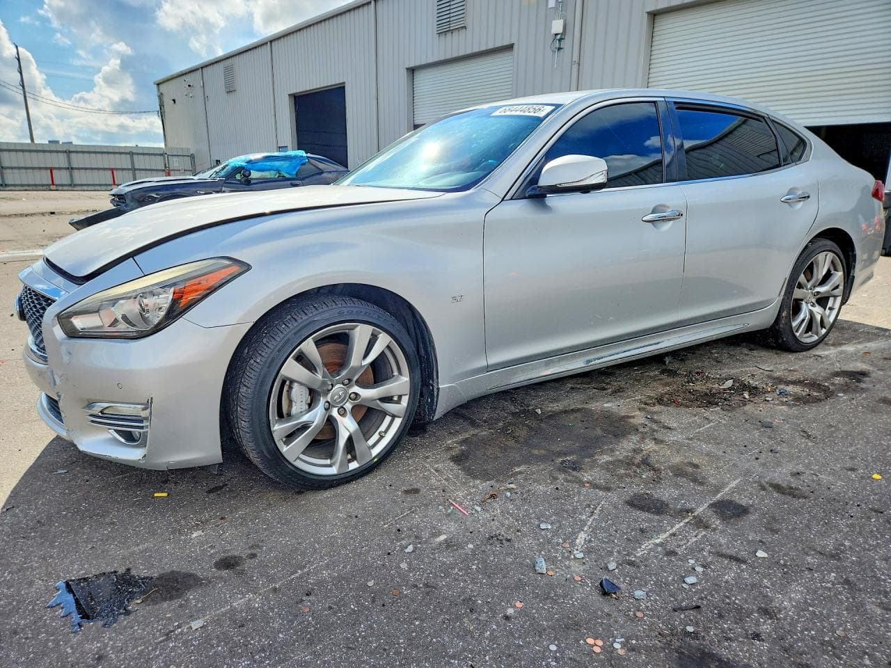 Infiniti Q70 2015 z USA
