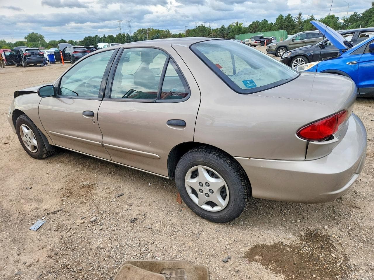 2001 Chevrolet Cavalier Base - foto 2