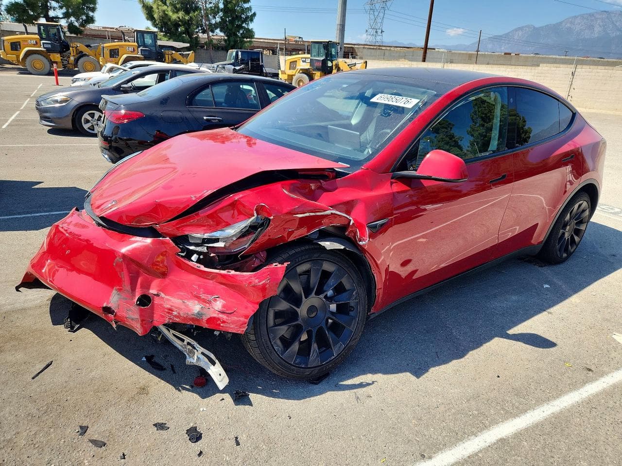 Tesla Model Y 2023 z USA