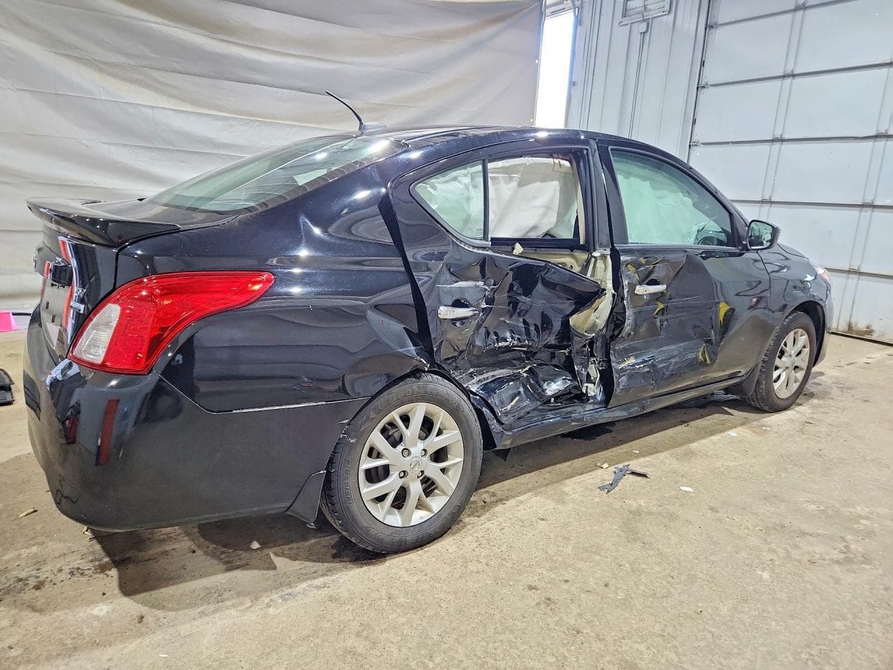 2019 Nissan Versa Sv - foto 3