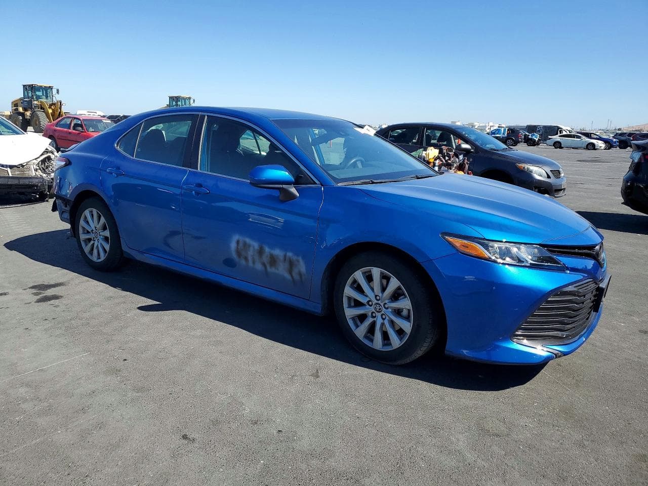 2020 Toyota Camry Le - foto 4