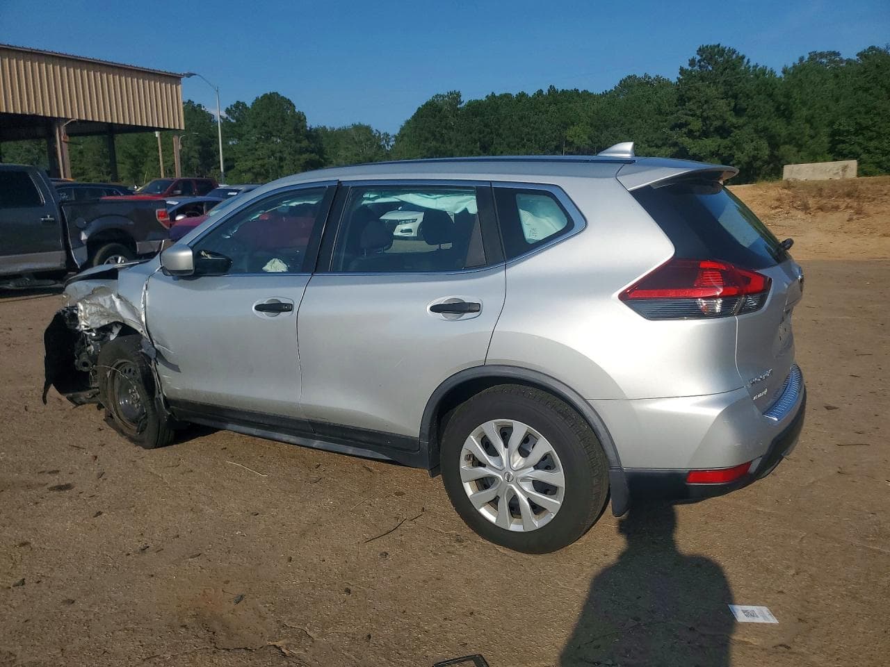 2018 Nissan Rogue S - foto 2