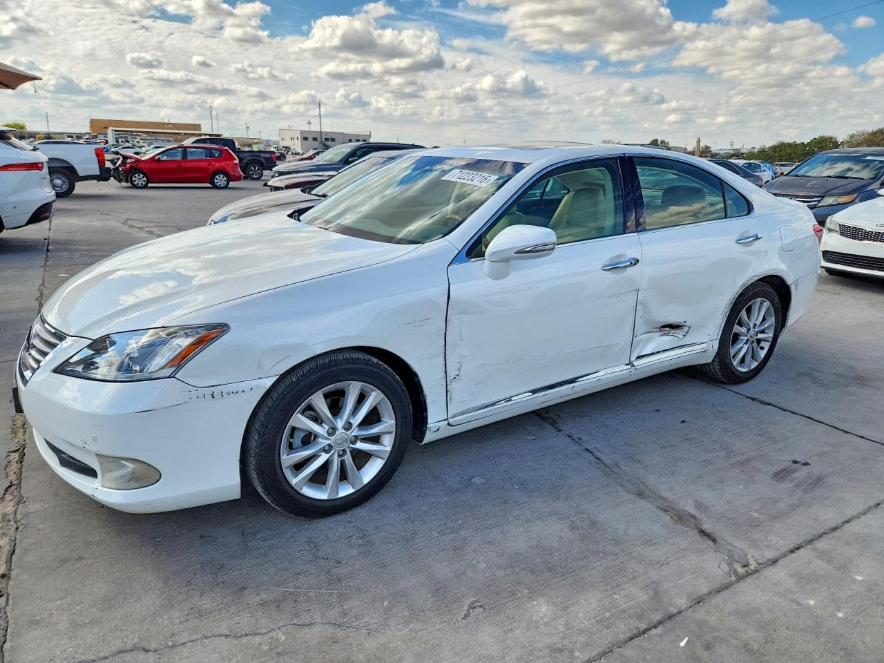Lexus ES 2012 z USA