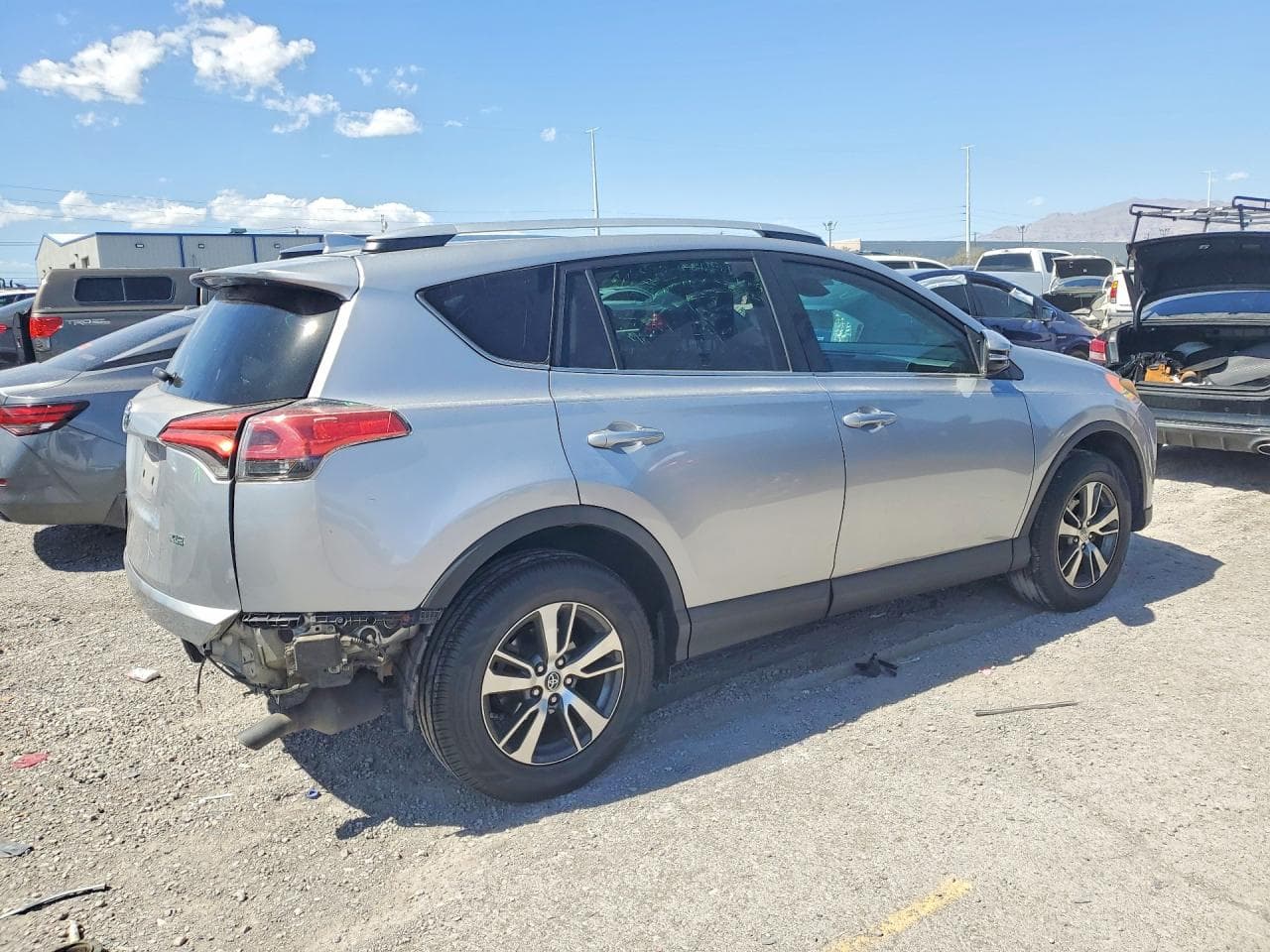 2016 Toyota Rav4 Xle - foto 3