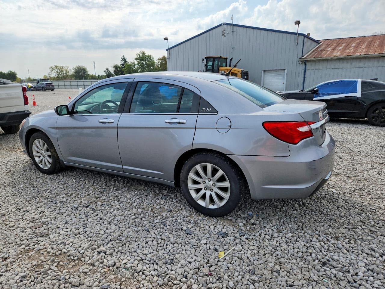 2013 Chrysler 200 Limited - foto 2