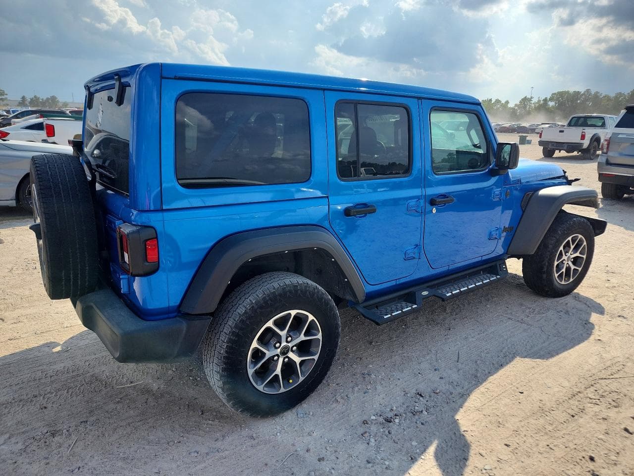 2024 Jeep Wrangler Sport - foto 3