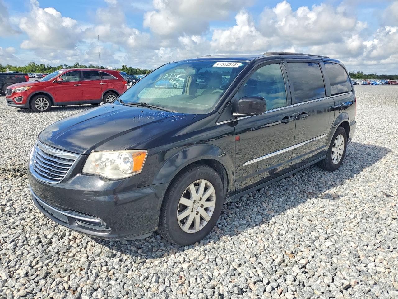 2016 Chrysler Town & Country Touring