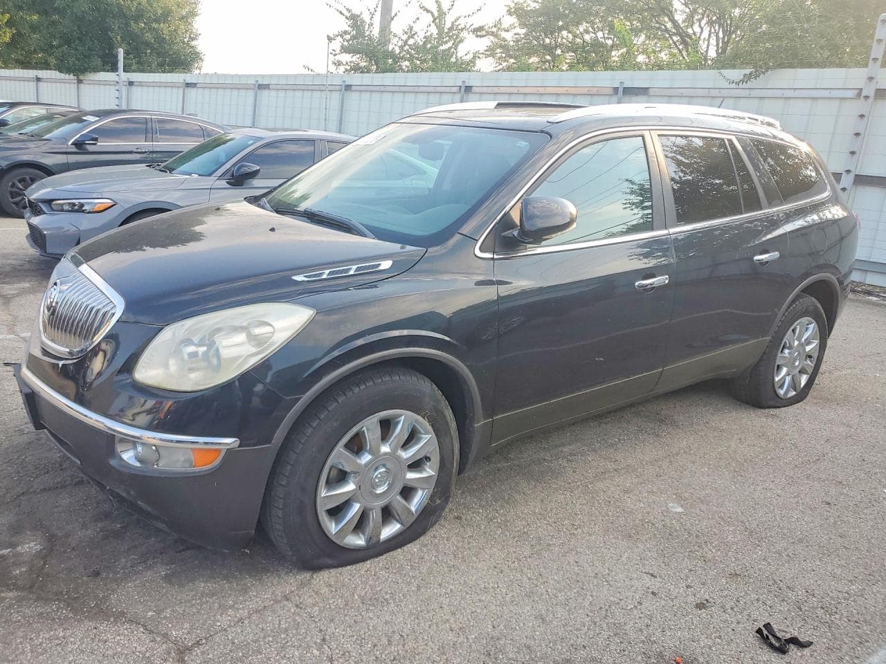 Buick Enclave 2011 z USA
