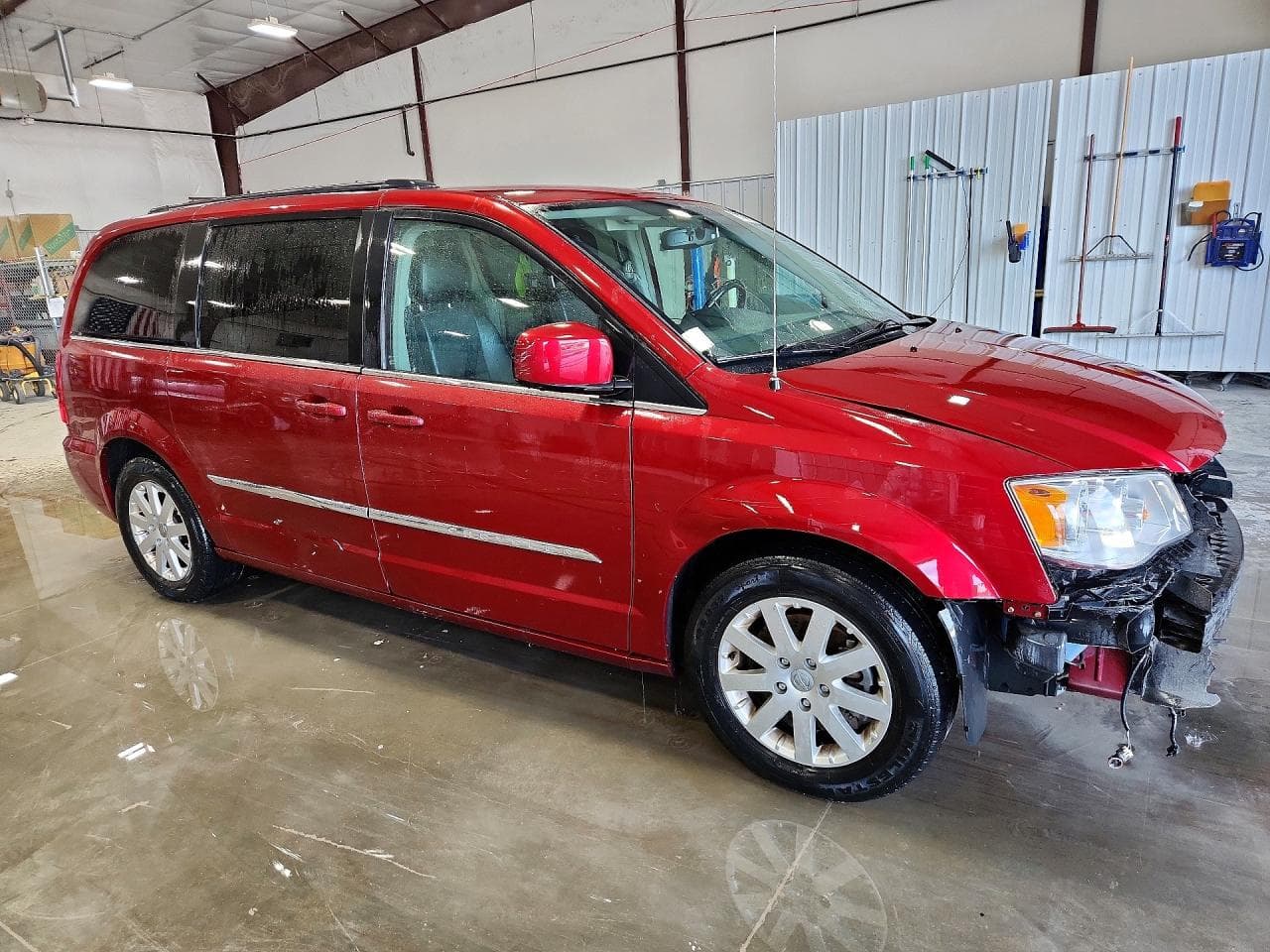 2015 Chrysler Town & Country Touring - foto 4