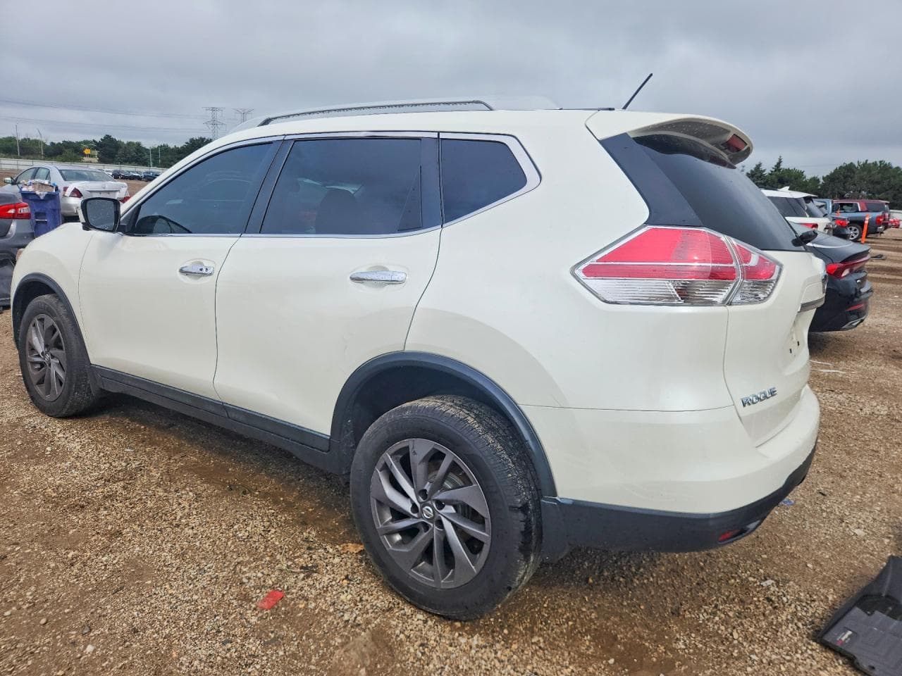 2016 Nissan Rogue Sl - foto 2