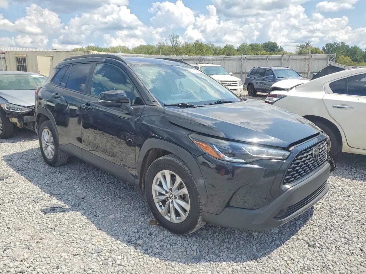 2022 Toyota Corolla Cross Le - foto 4