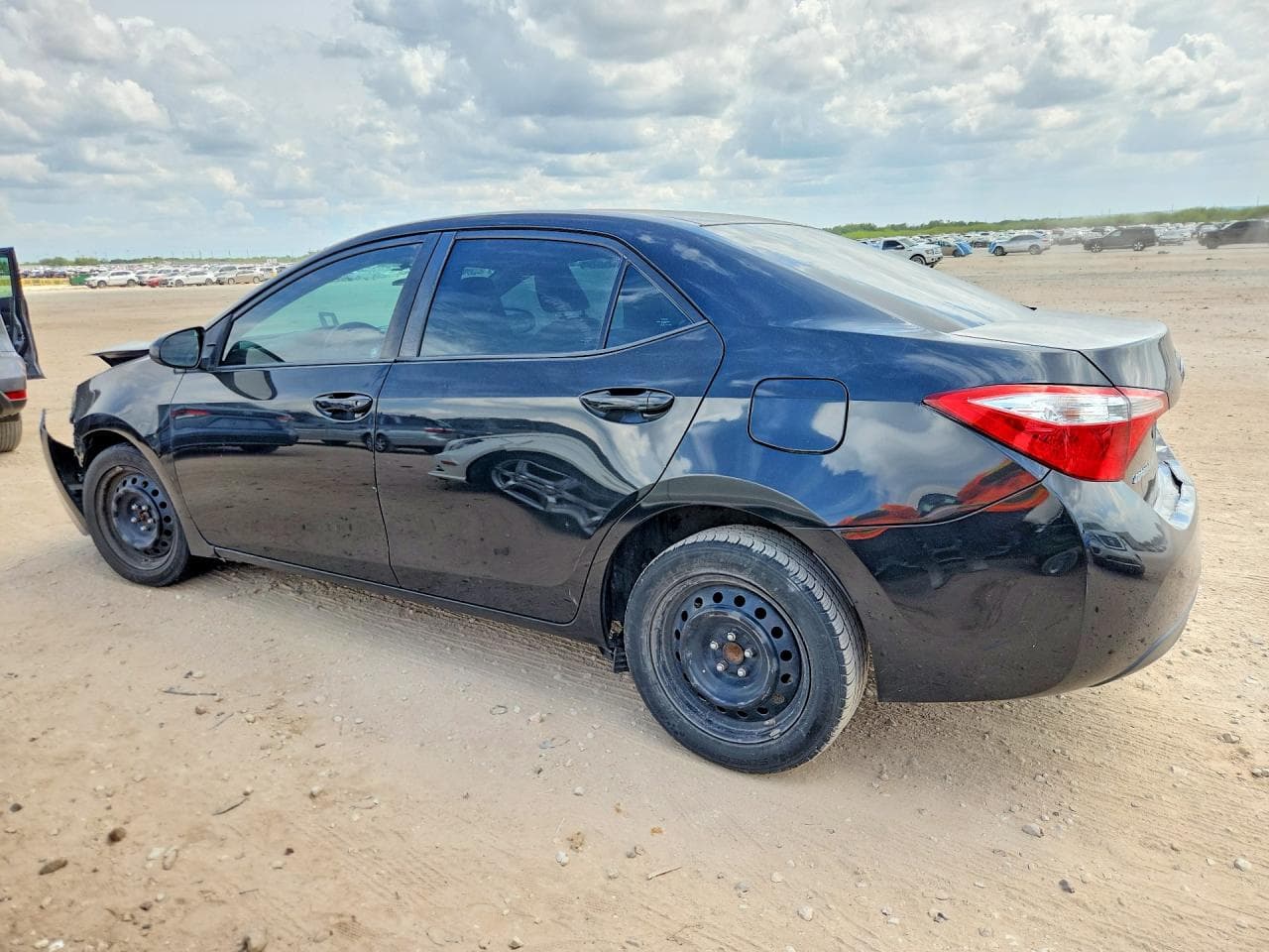2016 Toyota Corolla Le - foto 2