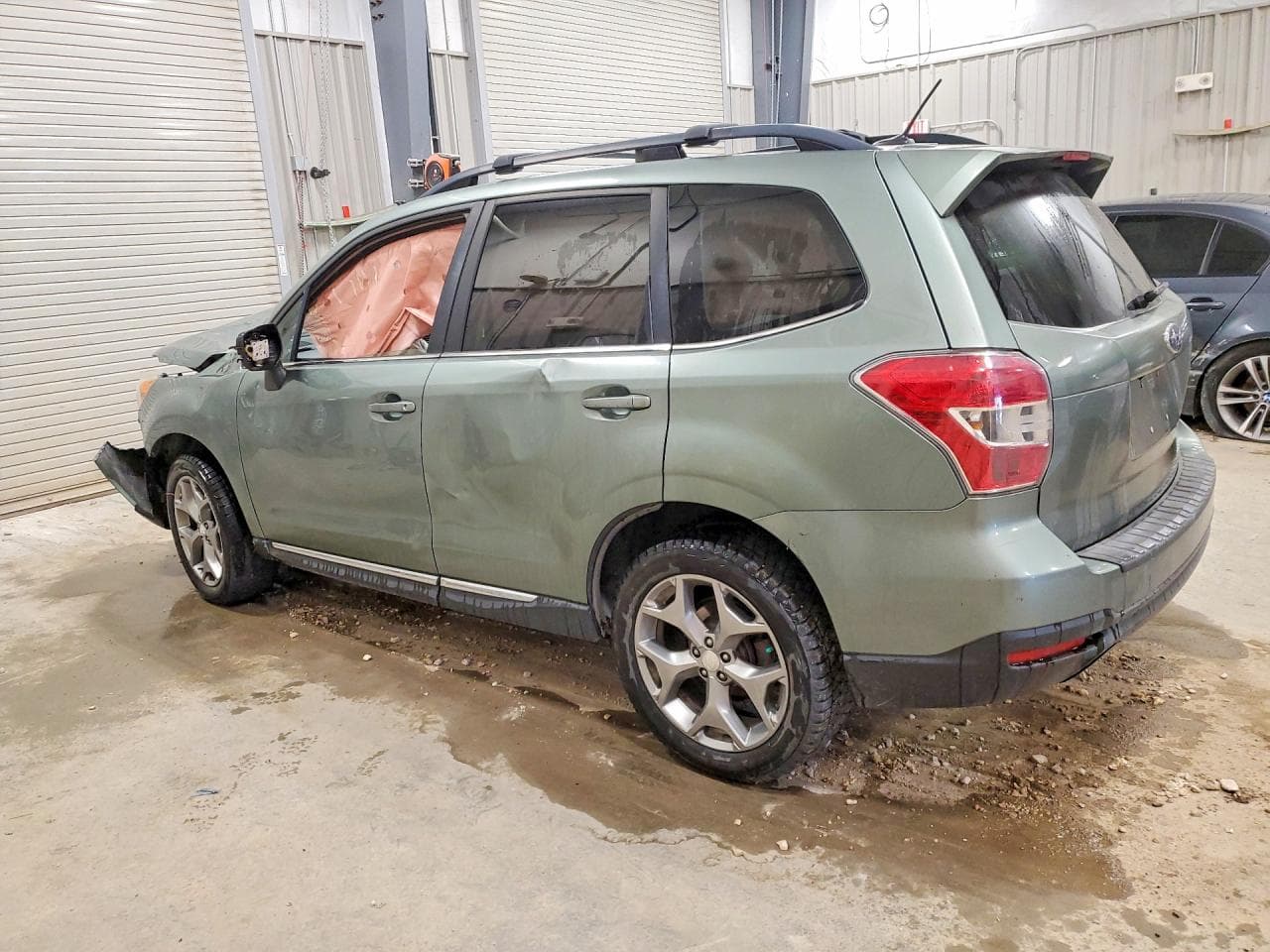 2015 Subaru Forester 2.5I Touring - foto 2