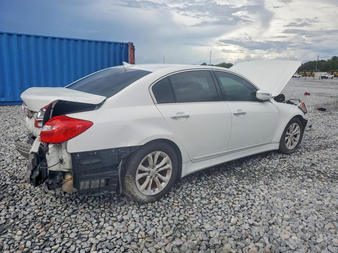 2013 Hyundai Genesis 3.8L - foto 3