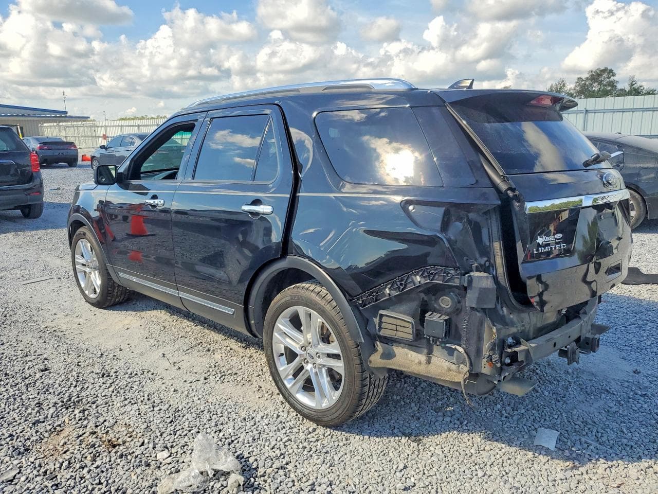 2017 Ford Explorer Limited - foto 2