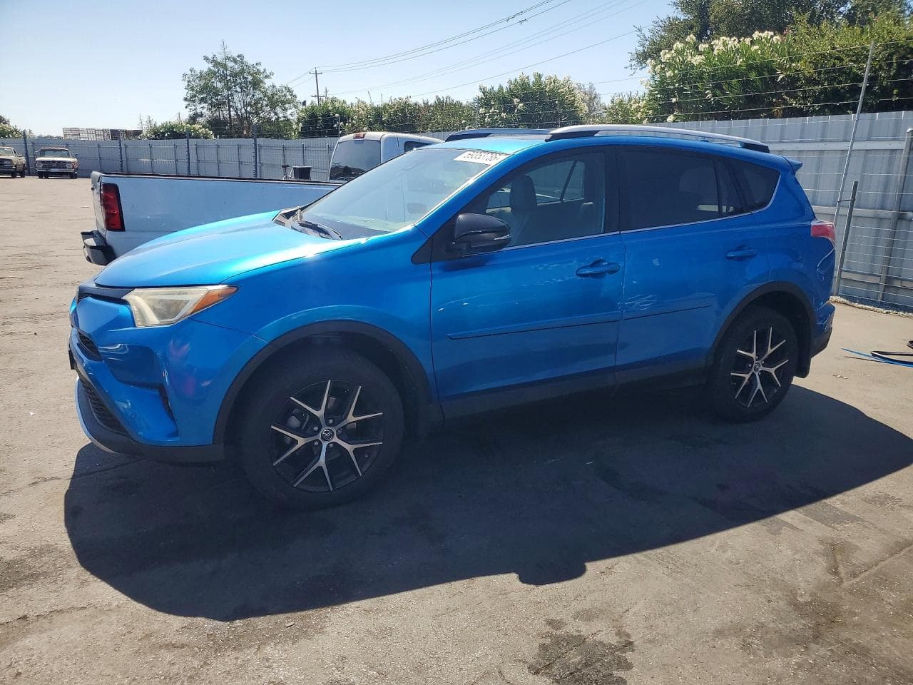 Toyota RAV 4 2016 z USA