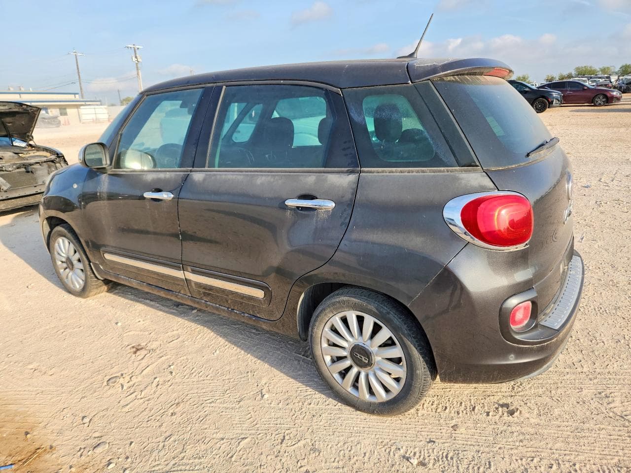 2015 Fiat 500L Lounge - foto 2