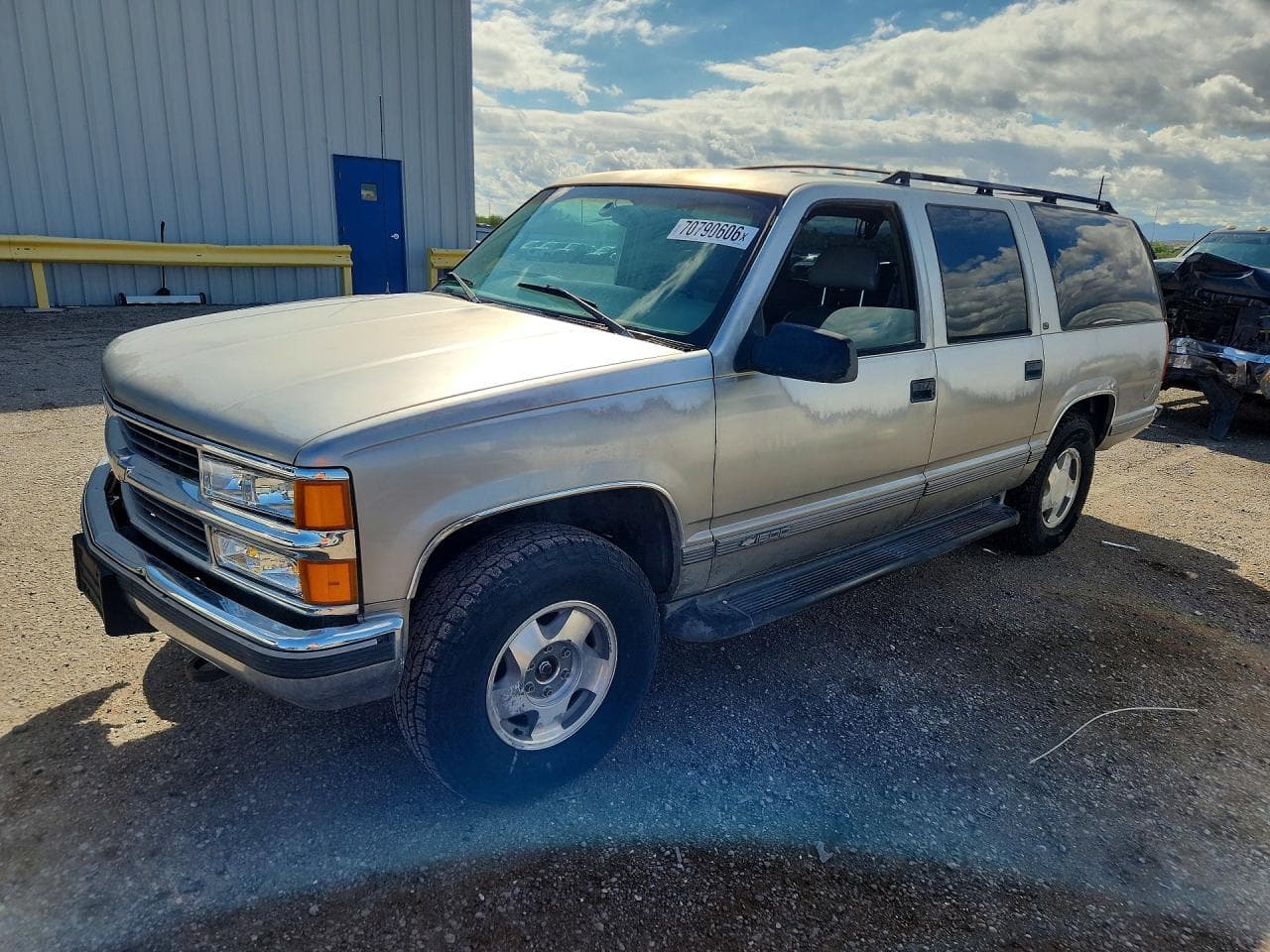 Chevrolet Suburban 1999 z USA