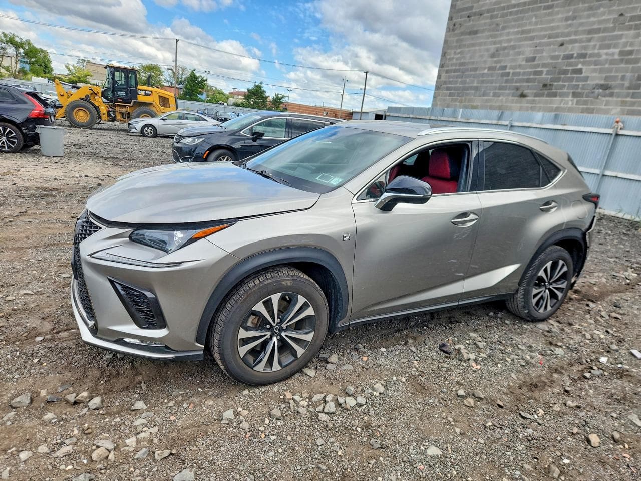 Lexus NX 2021 z USA