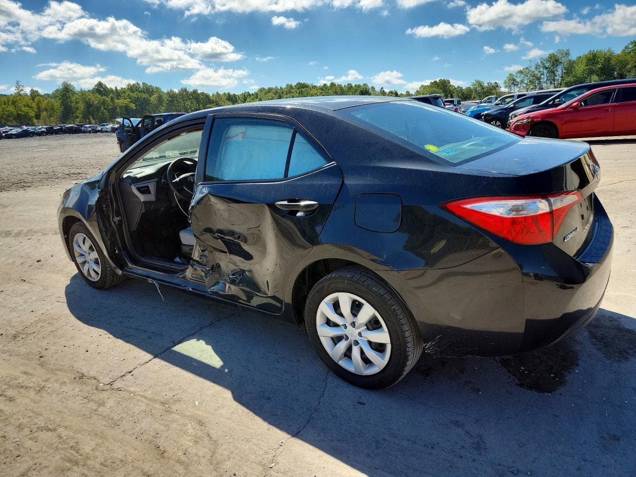 2015 Toyota Corolla Le - foto 2