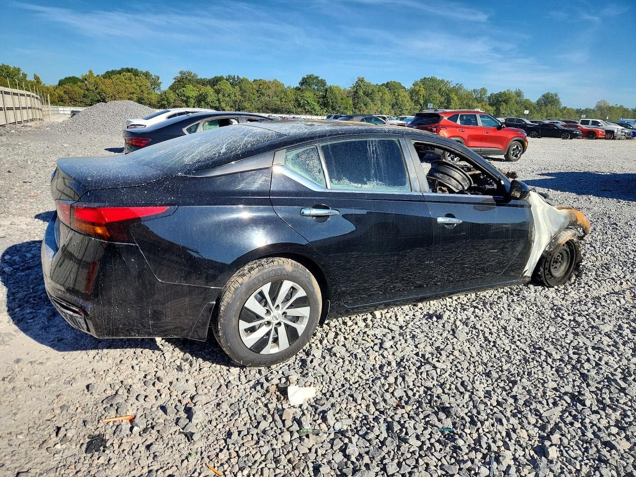 2019 Nissan Altima S - foto 3