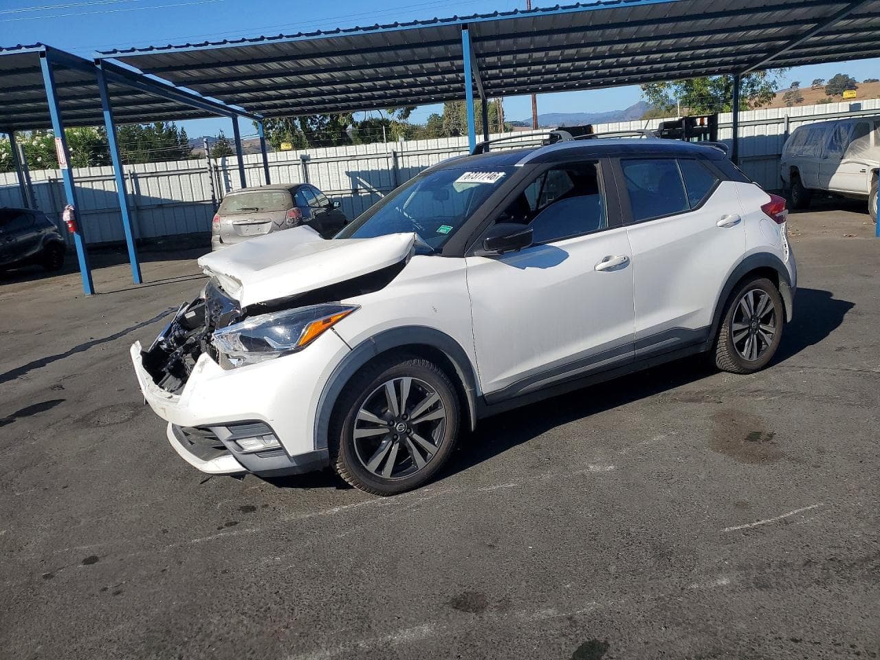 2020 Nissan Kicks Sr