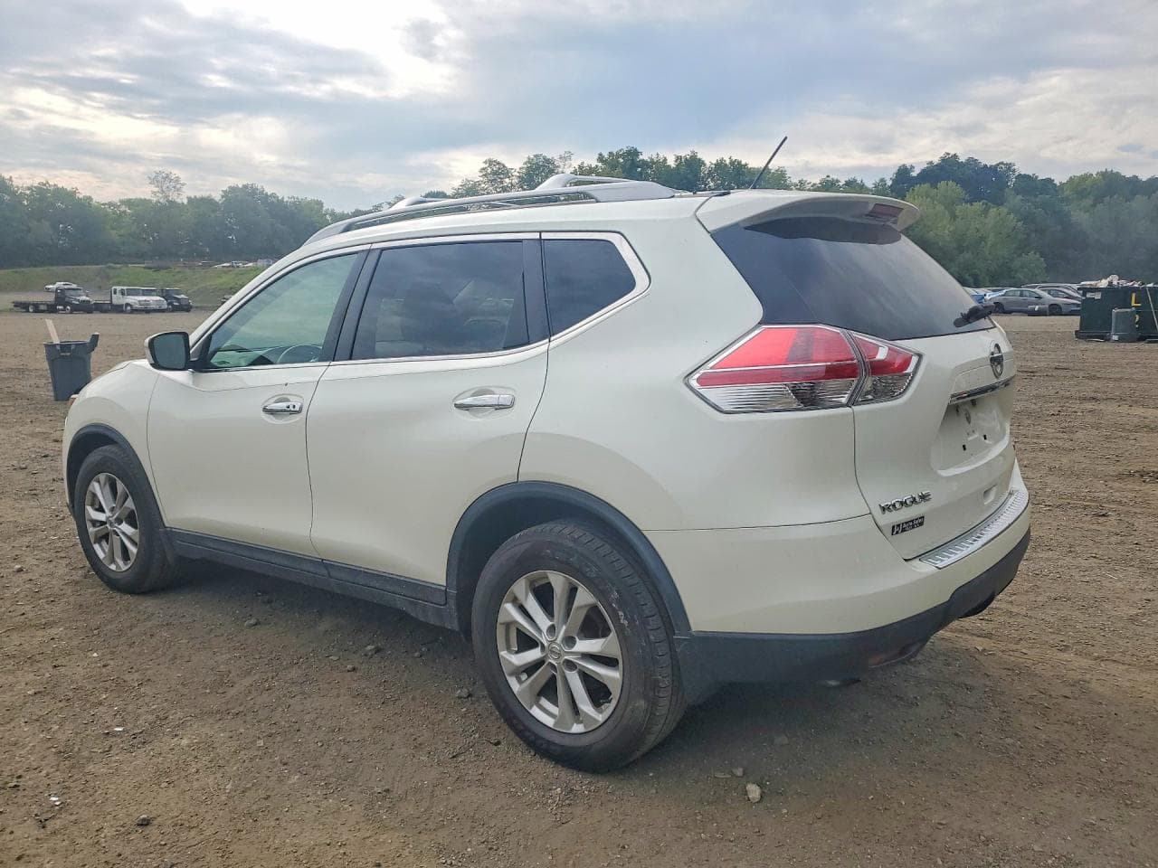 2016 Nissan Rogue Sv - foto 2