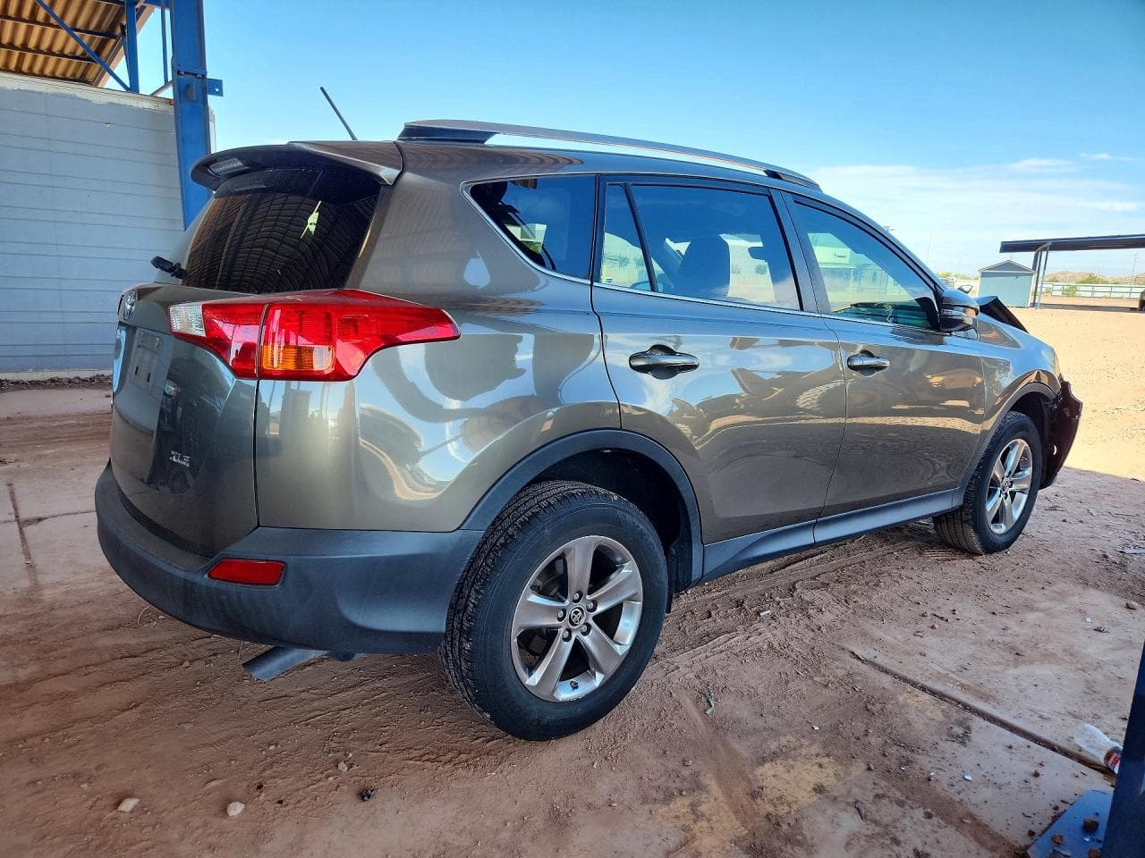 2015 Toyota Rav4 Xle - foto 3