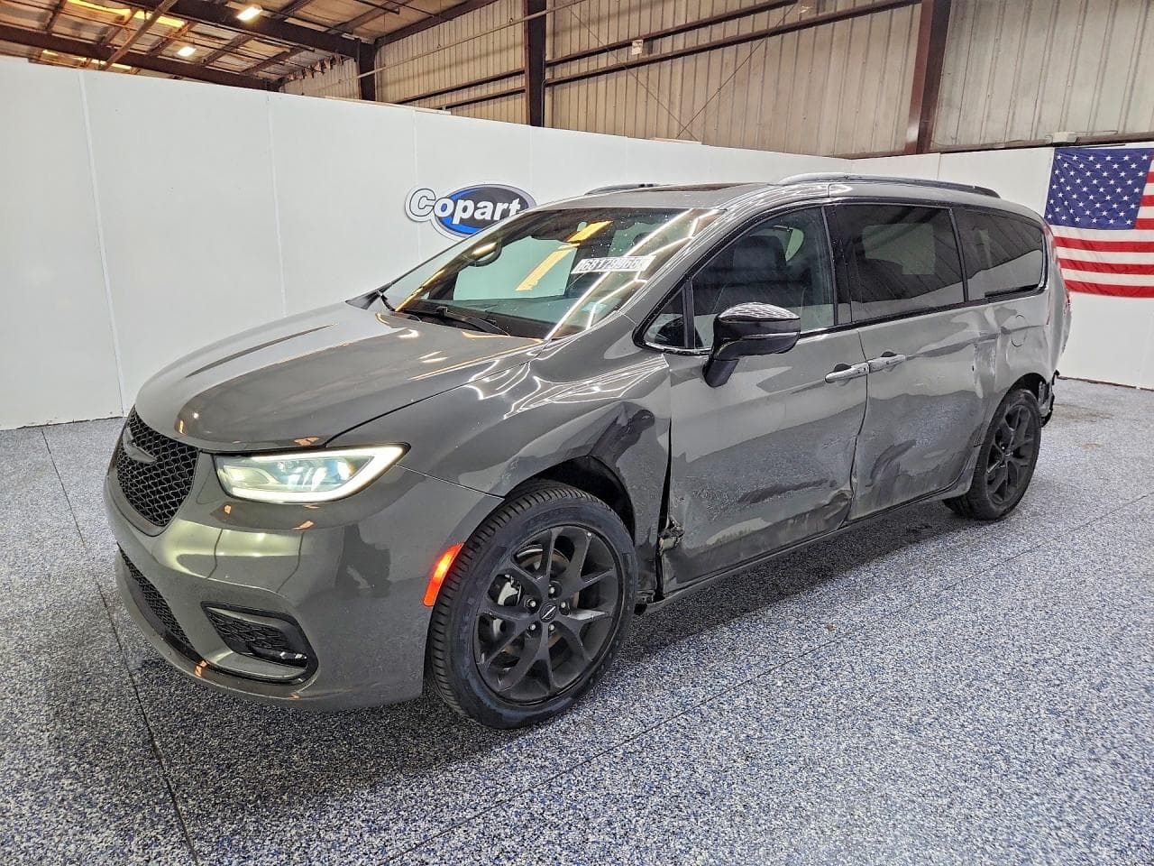 Chrysler Pacifica 2025 z USA