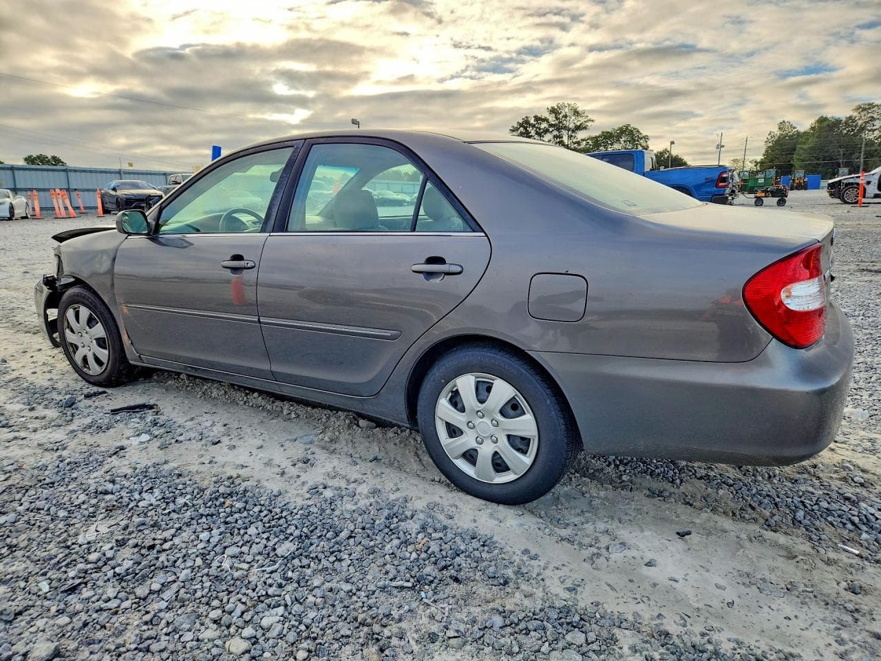 2004 Toyota Camry Xle - foto 2