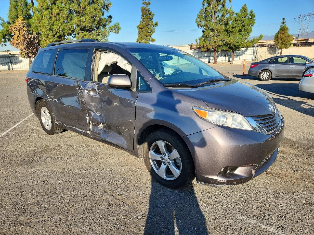 2016 Toyota Sienna Le - foto 4
