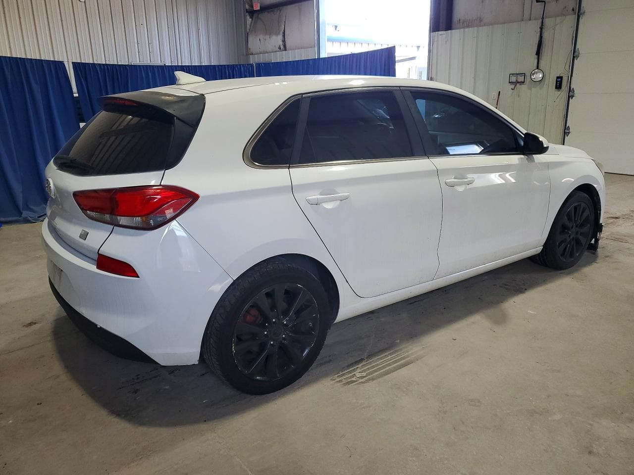 2018 Hyundai Elantra Gt Base - foto 3